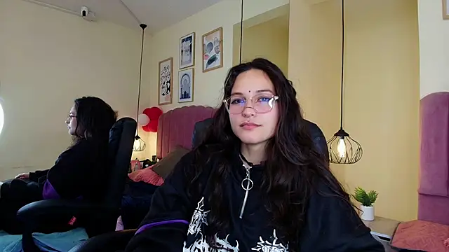 Snapshot of Hanabie_ chatting on 27, 2, 2026 Hanabie online show from 27, 2, 2026