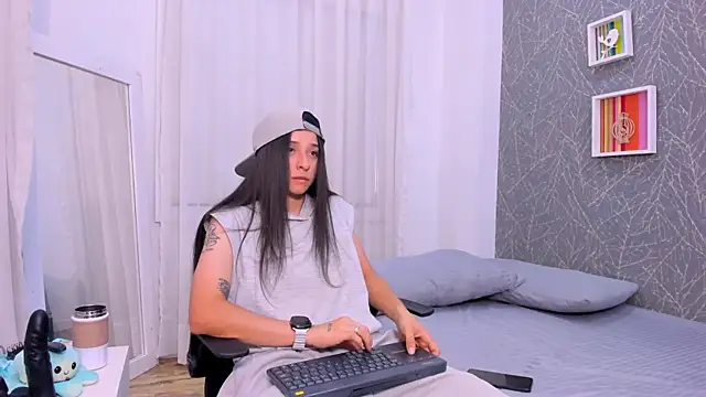 Snapshot of ViictoriiaSaenz chatting on 13, 3, 2026 ViictoriiaSaenz online show from 13, 3, 2026