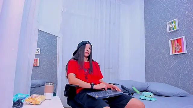 Snapshot of ViictoriiaSaenz chatting on 18, 3, 2026 ViictoriiaSaenz online show from 18, 3, 2026