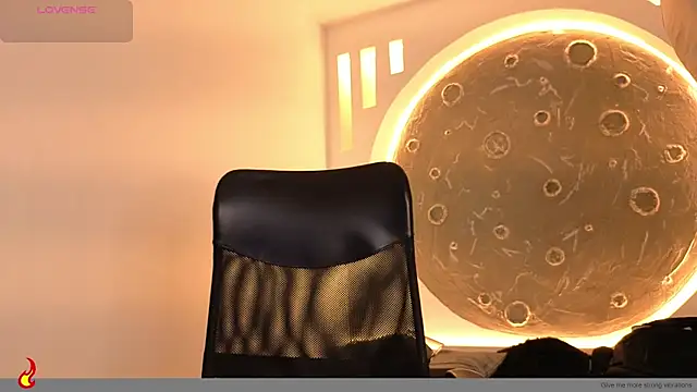 Snapshot of Apolo_lux1 chatting on 12, 7, 2026 Apolo lux1 online show from 12, 7, 2026