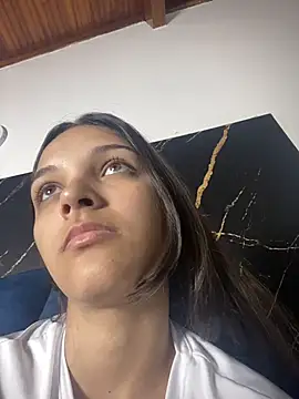 uncontrolled fire online show from 2, 4, 2026