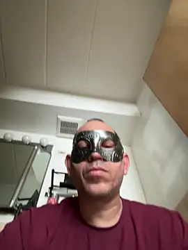 July Cubita online show from 28, 2, 2026