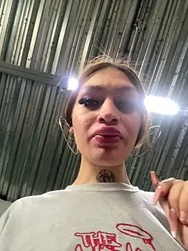 lizz lunna online show from 29, 4, 2026