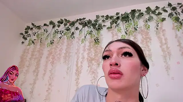 lizz lunna online show from 5, 5, 2026