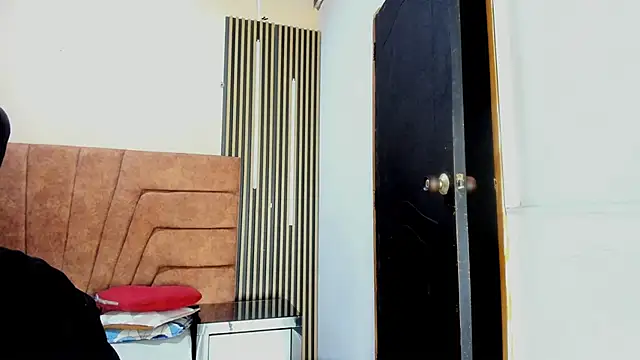 MATHY ROBERT online show from 10, 1, 2026