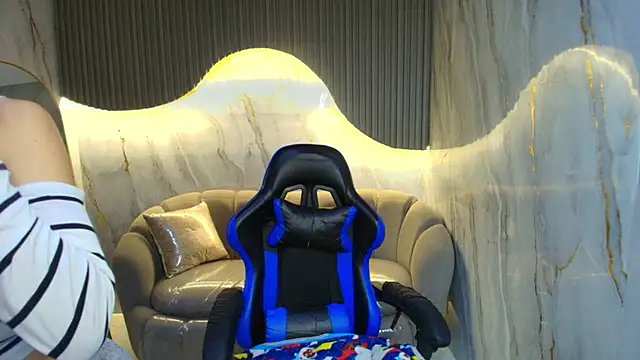 katalina r  online show from 12, 2, 2026