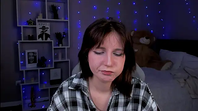 KikaOsterman online show from 26, 4, 2026