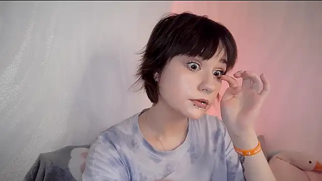 UwuJudy Osas online show from 5, 3, 2026