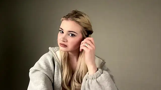 KariJarecke online show from 18, 2, 2026