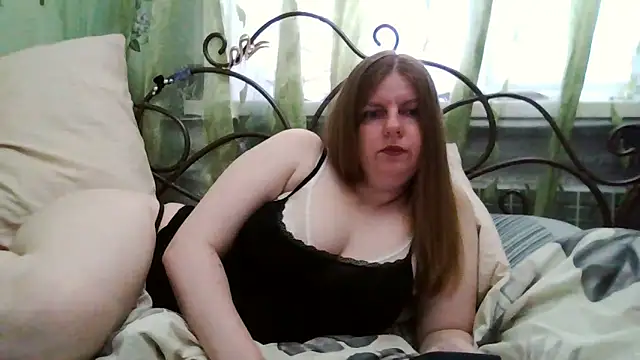 Snapshot of DarkRose0104 chatting on 31, 5, 2026 DarkRose0104 online show from 31, 5, 2026