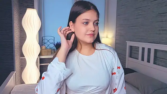 WhitleyMurra online show from 15, 2, 2026