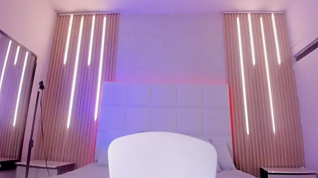 emily nova  online show from 28, 5, 2026