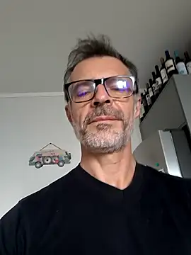 Snapshot of BrunoFasolo chatting on 9, 1, 2026 BrunoFasolo online show from 9, 1, 2026