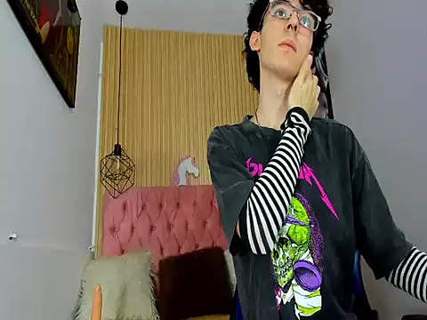 Snapshot of Syriussz chatting on 8, 2, 2026 Syriussz online show from 8, 2, 2026