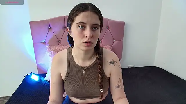 Snapshot of Cherry_Boomxx chatting on 21, 3, 2026 Cherry Boomxx online show from 21, 3, 2026