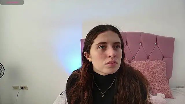 Snapshot of Cherry_Boomxx chatting on 25, 3, 2026 Cherry Boomxx online show from 25, 3, 2026