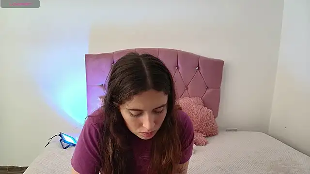 Snapshot of Cherry_Boomxx chatting on 30, 3, 2026 Cherry Boomxx online show from 30, 3, 2026