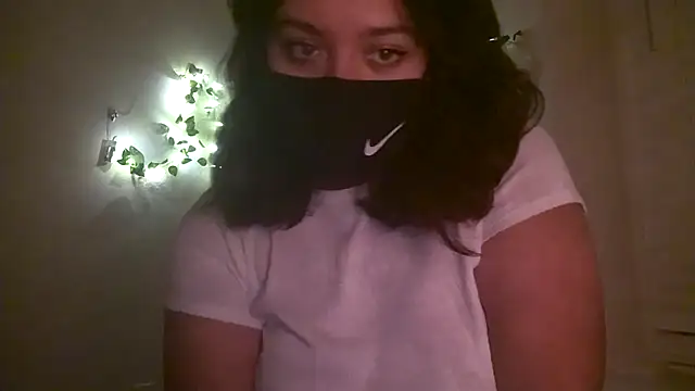 Lunablushh online show from 15, 1, 2026