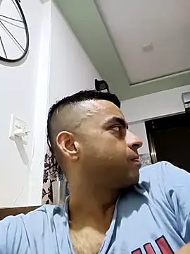 Snapshot of ashleellaunda7582 chatting on 1, 4, 2026 ashleellaunda7582 online show from 1, 4, 2026