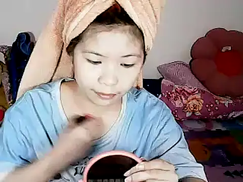 xxhotamizinggirl online show from 8, 3, 2026