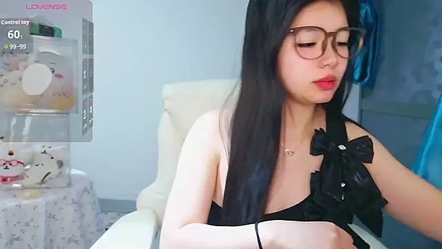 -XiaoYu-777 online show from 7, 3, 2026