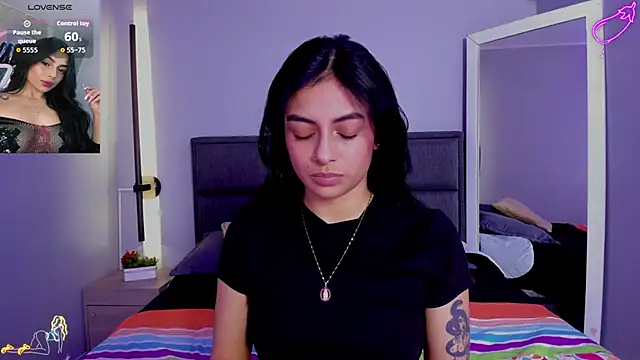 Snapshot of lilith_petit_ chatting on 2, 3, 2026 lilith petit online show from 2, 3, 2026