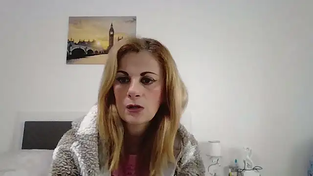 Snapshot of Clara1986 chatting on 2, 3, 2026 Clara1986 online show from 2, 3, 2026