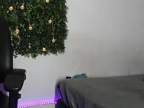 CherryH0ttie online show from 6, 5, 2026