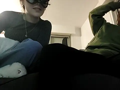 paoloandluna7 online show from 10, 1, 2026