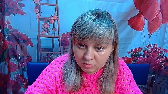 Snapshot of VeronicaSvitt chatting on 9, 2, 2026 VeronicaSvitt online show from 9, 2, 2026