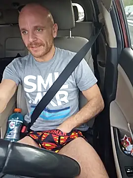 FrankieFuckMe online show from 30, 4, 2026