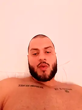 Snapshot of jerocock77 chatting on 11, 1, 2026 jerocock77 online show from 11, 1, 2026