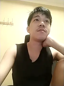 Snapshot of asian_guy67 chatting on 3, 7, 2026 asian guy67 online show from 3, 7, 2026