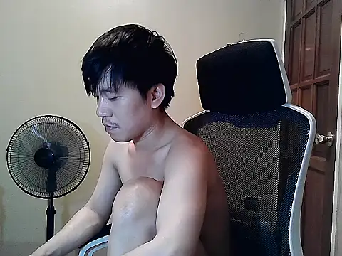 Snapshot of asian_guy67 chatting on 30, 7, 2026 asian guy67 online show from 30, 7, 2026