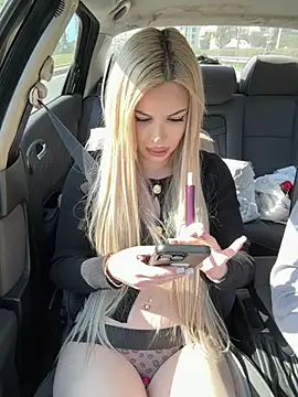 AlyssaFoxx  online show from 1, 3, 2026