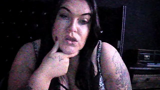 Miss CurvesXXX online show from 15, 1, 2026