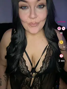 Miss CurvesXXX online show from 29, 4, 2026