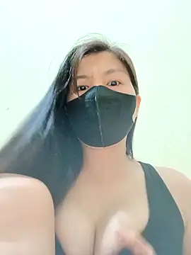 Snapshot of Lyly-68688 chatting on 21, 3, 2026 Lyly-68688 online show from 21, 3, 2026