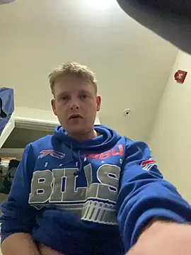 Snapshot of L3thatsme chatting on 18, 3, 2026 L3thatsme online show from 18, 3, 2026