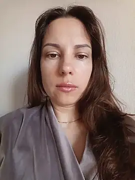 Snapshot of She-Moon chatting on 5, 6, 2026 She-Moon online show from 5, 6, 2026