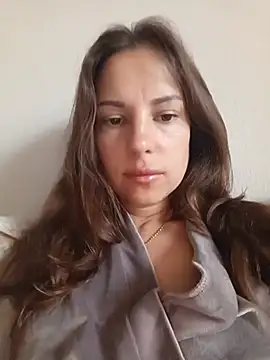 Snapshot of She-Moon chatting on 3, 7, 2026 She-Moon online show from 3, 7, 2026