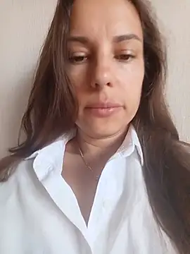 Snapshot of She-Moon chatting on 17, 7, 2026 She-Moon online show from 17, 7, 2026