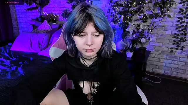 Snapshot of Ashley_Veil chatting on 3, 3, 2026 Ashley Veil online show from 3, 3, 2026