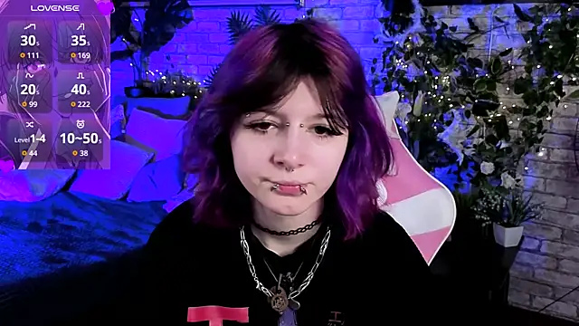 Snapshot of Ashley_Veil chatting on 24, 3, 2026 Ashley Veil online show from 24, 3, 2026