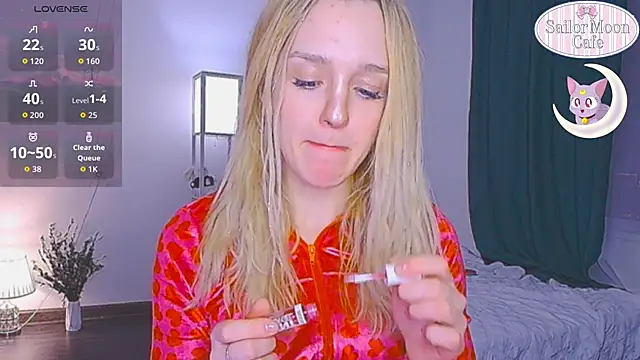 sailormoon666  online show from 9, 4, 2026