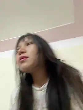 Charlotte-ee online show from 18, 3, 2026