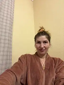 Snapshot of _Crystal_2 chatting on 8, 2, 2026 Crystal 2 online show from 8, 2, 2026