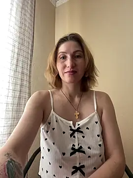 Snapshot of _Crystal_2 chatting on 18, 2, 2026 Crystal 2 online show from 18, 2, 2026