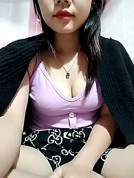 Ngocmai lazdy online show from 2, 2, 2026