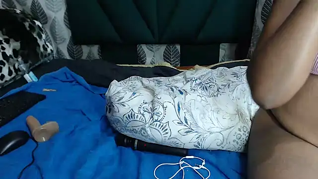 Snapshot of Nellybba chatting on 23, 2, 2026 Nellybba online show from 23, 2, 2026